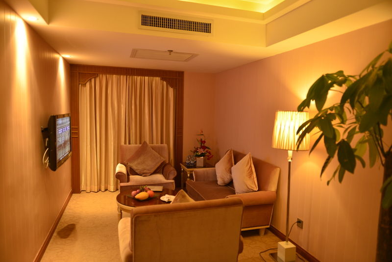 VILI International Hotel Canton Esterno foto
